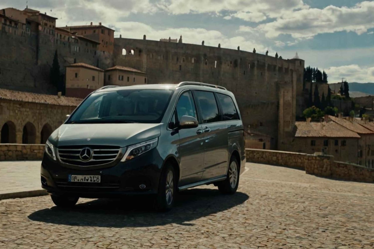 Z Madrytu: Prywatny transfer do Segowii