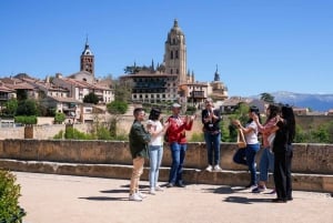 From Madrid: Segovia Tour with Cathedral and Alcazar Entry