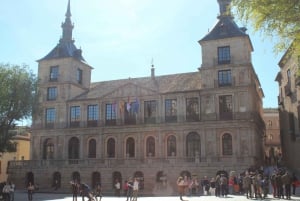 Toledo: tour con cata de vino y 7 monumentos desde Madrid