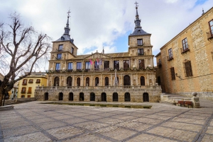 Depuis Madrid : Visite d'une jounée de Tolède et d'Avila au Moyen Âge