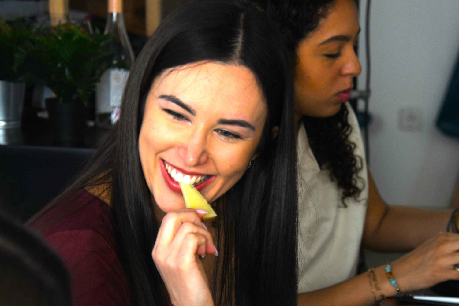 Experiência gourmet: degustação de queijos e vinhos espanhóis