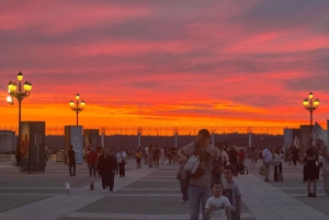 Tour guidato in tuk tuk per Madrid