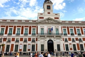 Historiallinen Madrid kävellen: Palatsista Solille