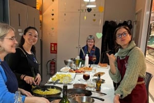 Opi espanjalaisesta keittiöstä: Paella & riisiruoat