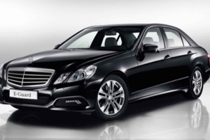 Madrid: 1-suuntainen luksuskuljetus lentokentän ja hotellien välillä