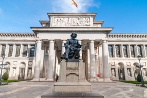 Madrid: 2-Hour City Highlights Guided Walking Tour