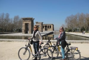 Top highlights of Madrid Bike Tour- 3hrs (e-bike optional)