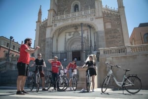 Madri: Passeio de bicicleta de 3 horas pelos destaques (com opção de E-bike)