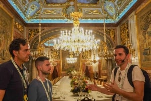 Madri: Excursão de ônibus de 4 horas com ingresso para o Palácio Real