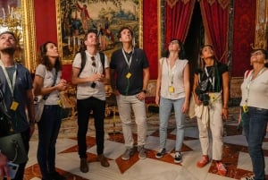 Madri: Excursão de ônibus de 4 horas com ingresso para o Palácio Real