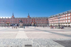 Madrid: 4-Hour Bus Tour with Royal Palace Admission