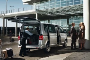 Transfer aeroportuale di sola andata o di andata e ritorno per l'aeroporto di Madrid