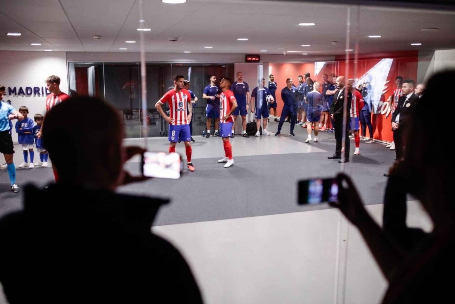 Madryt: Atlético de Madrid Tunnel Experience + bilet na mecz