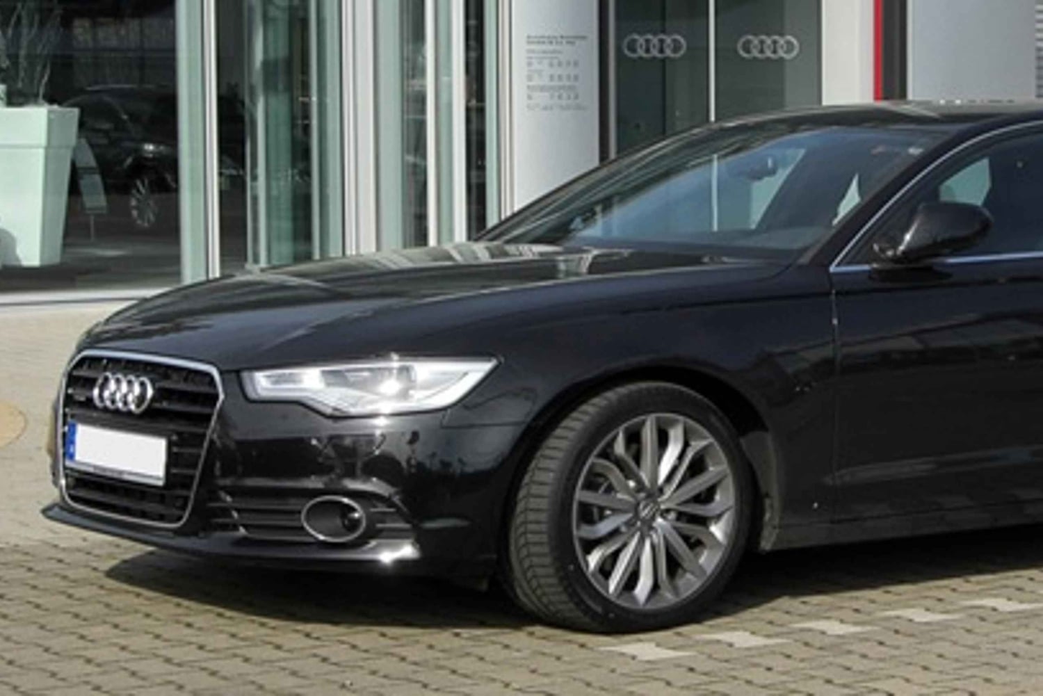 Madrid: Atocha Station til Hotel City Centre Privat overførsel