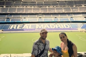 Madrid: Bernabeu Stadium and Museum Tour + Tapas