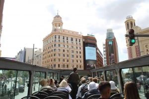 Madrid: Hop-on-hop-off-tur med stor buss og live guide