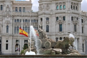 Madryt: wycieczka autobusowa hop-on hop-off z przewodnikiem na żywo