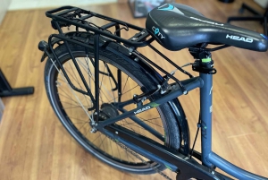 Madrid: Bike Rental with tourist map