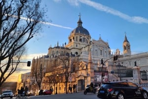 Madrid med Eco Tuk: Privat tur, velg varighet!