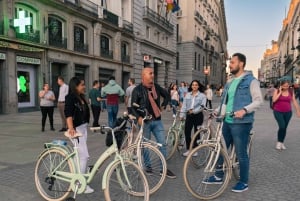 Madrid by Night: tour in bici vintage in piccoli gruppi