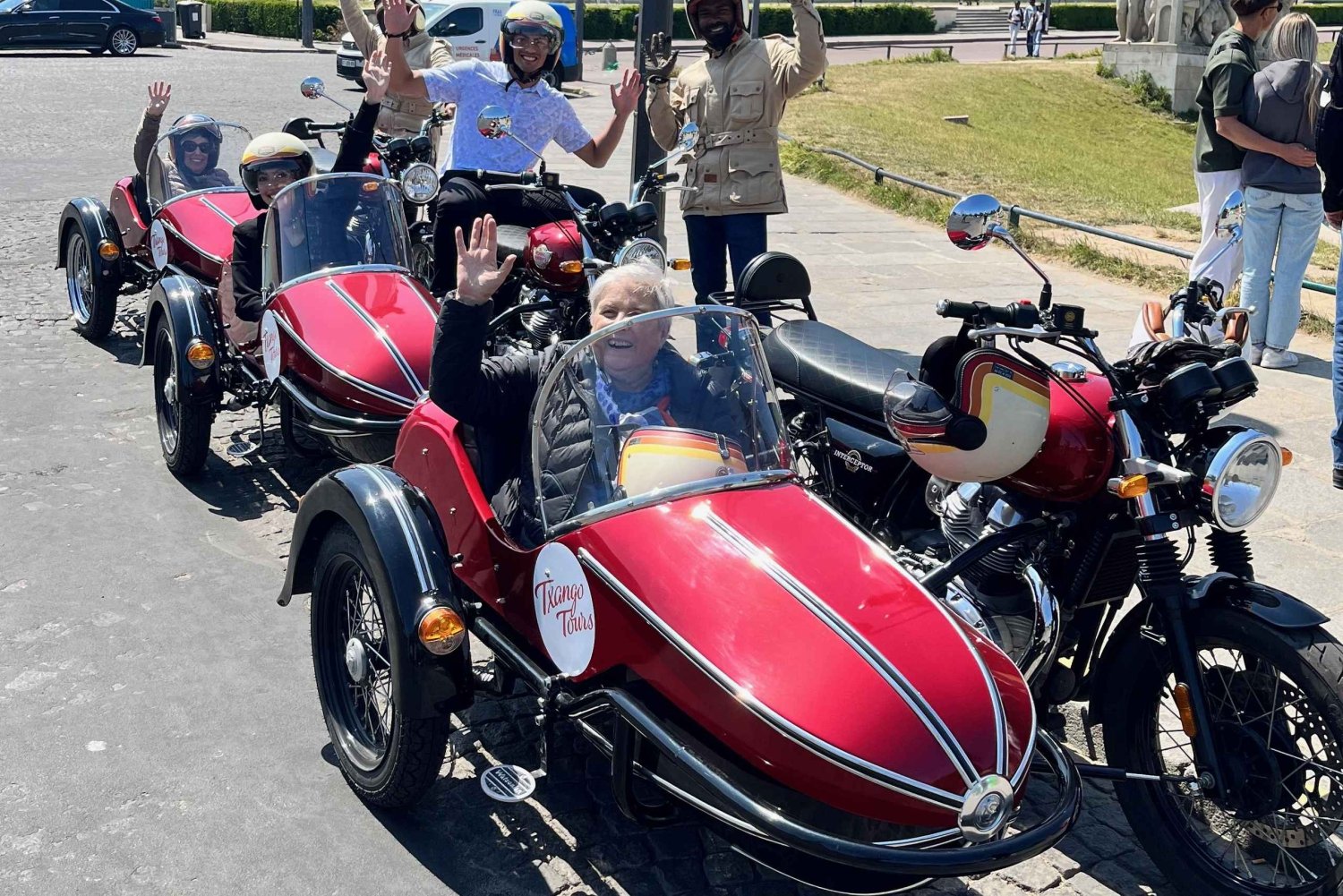 Madrid by Sidecar: 2hr Iconic Monuments