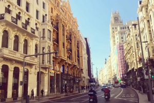 Madrid: Capture the most Photogenic Spots with a Local