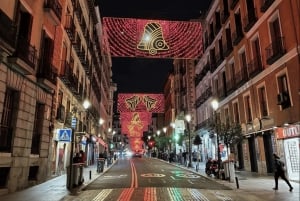 Passeio pelas luzes de Natal de Madrid em Tuk Tuk