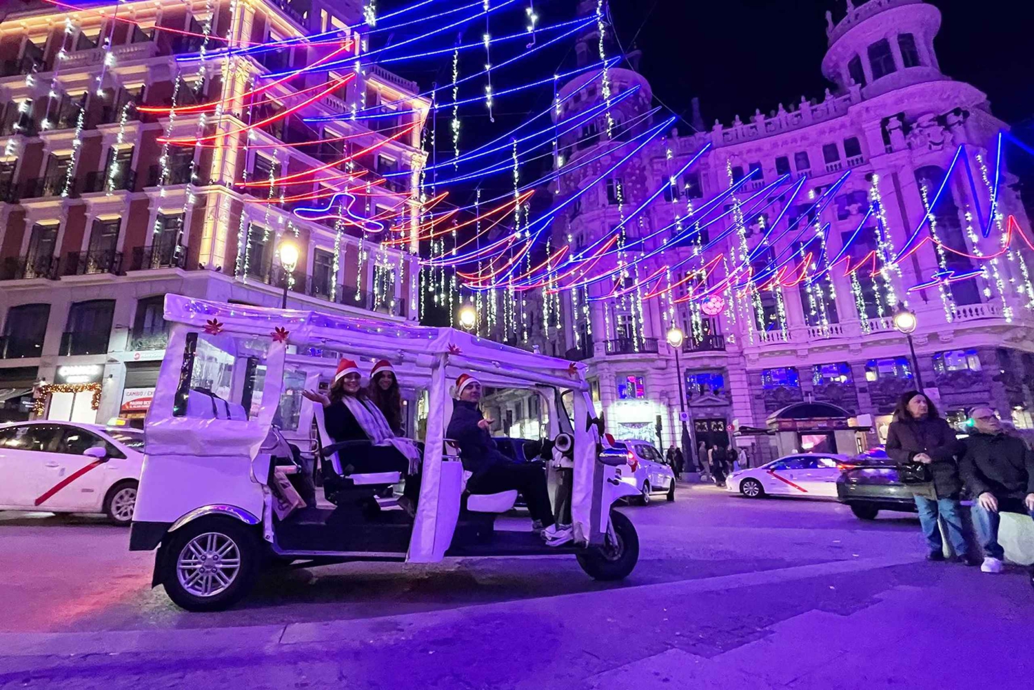 Madrid: 'Tuk Tuk Navideño. Luces de lujo y paseo alegre'