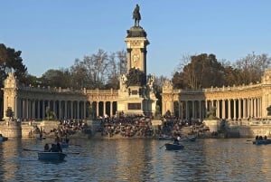 Madri: excursão a pé guiada pelo telhado de Cibeles e pelo Parque do Retiro
