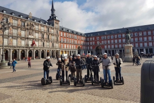 Madrid: Tour en Segway Guiado por el Centro de la Ciudad