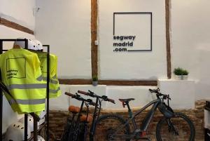 Madrid: Tour en Segway Guiado por el Centro de la Ciudad