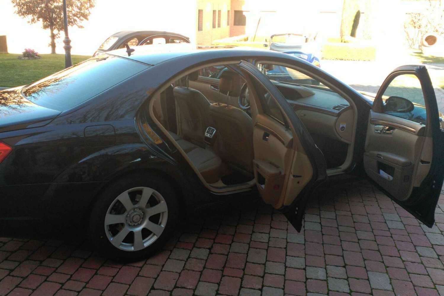 Stadscentrum van Madrid: privétransfer naar de luchthaven van Madrid