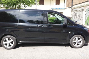 Stadscentrum van Madrid: privétransfer naar de luchthaven van Madrid