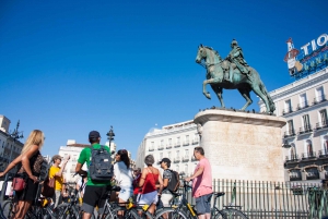 Madrid: City Highlights Private Bike Tour