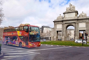 Madrid: Tour della città in autobus Hop-on Hop-off & Extra