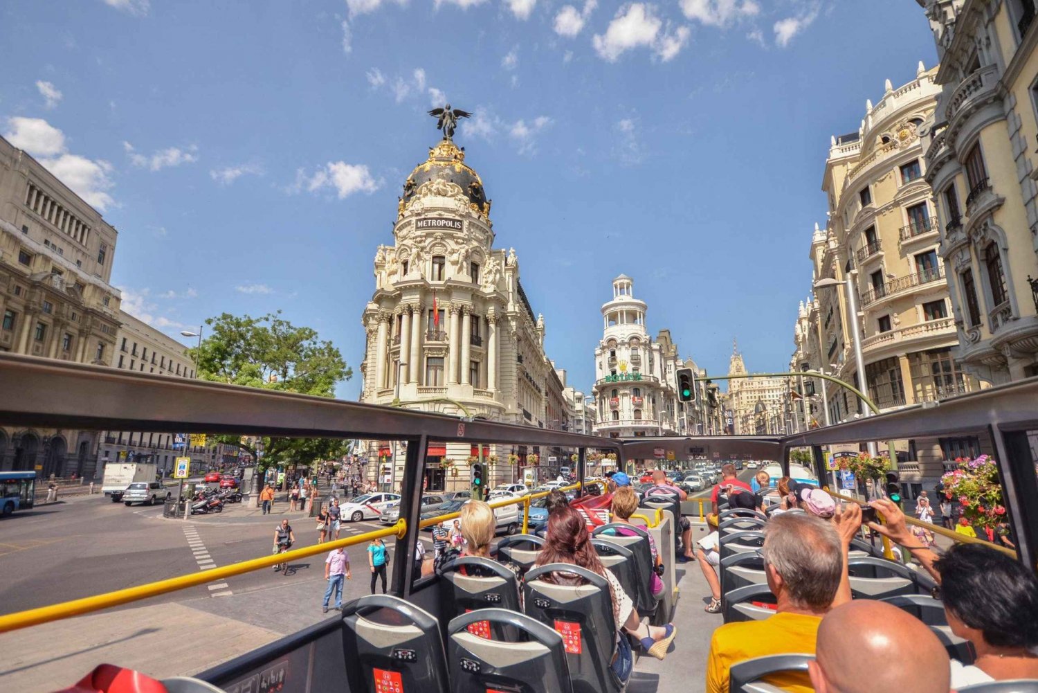 Madrid: 24 of 48-uurs hop-on-hop-off-bustour met sightseeingbus