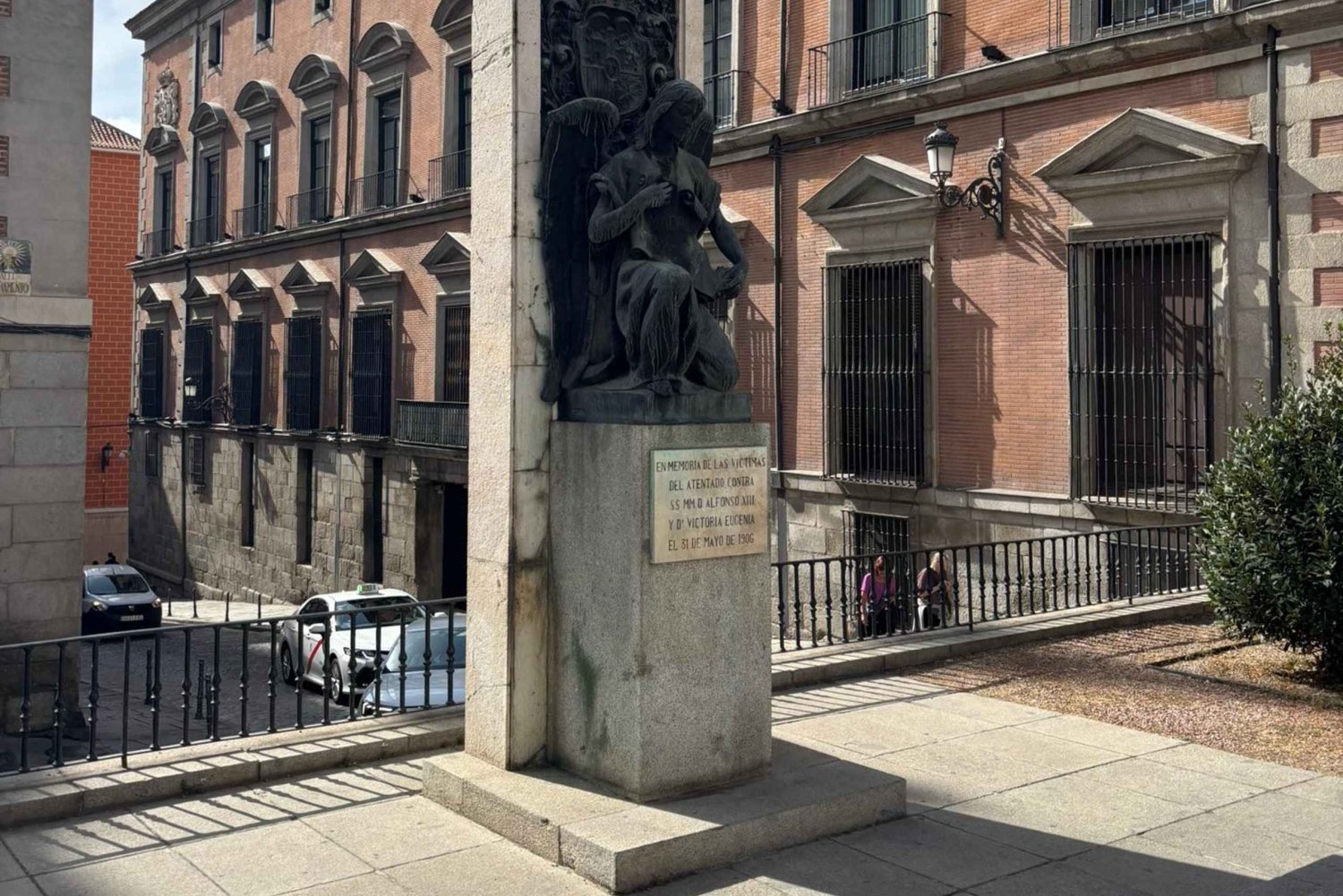 Omvisning til fots om borgerkrigen i Madrid med lokal ekspert