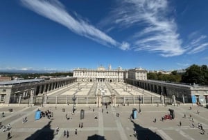 Madrid: Dark Legends and Mysteries Guided Walking Tour