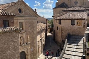 Dagtrip naar Cuenca met kathedraal of betoverende stad