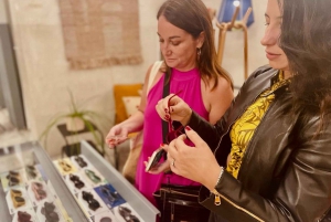 Madrid: Fashion, Design & Food Tour in Chamberì 🌟