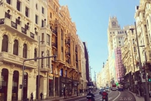 Madrid: Capture the most Photogenic Spots with a Local