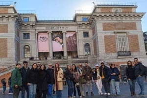 Madrid: Prado-museo ja kuninkaallisen palatsin opastettu kierros