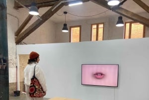 Madrid: Explore Madrids Art District Gallery and Studio Tour