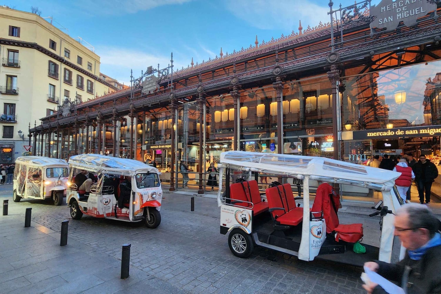 Madrid : explorez la ville en tuk-tuk électrique