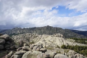 Madrid: Exploring the Granite Labyrinths: Adventure in La Pedriza