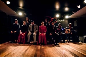 Madrid: Tablao Las Carbonerasissa järjestettävä flamenco-esitys.