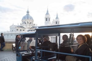 Madrid: Hoogtepunten van de stad Tuk-Tuk Tour (2 uur)