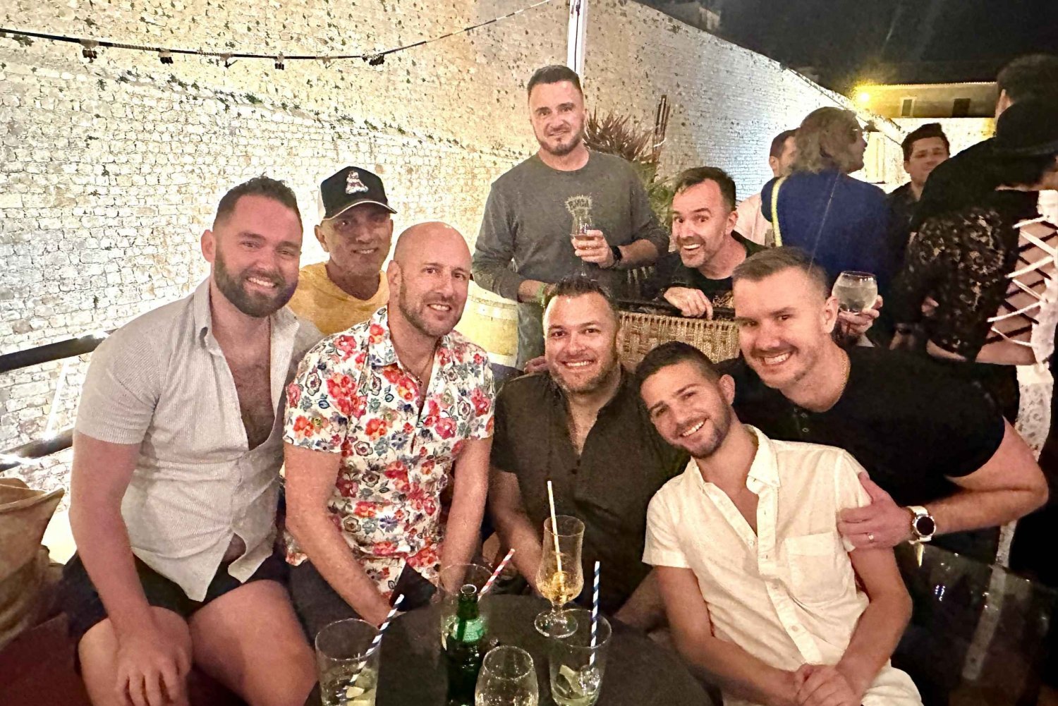 Tour pela vida noturna gay em Madri