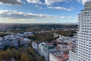 Мадрид: тур по крышам Гран Виа и архитектуре