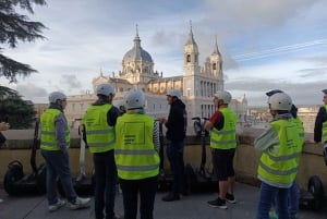 Madrid: Tour panoramico guidato in Segway e Plaza Mayor